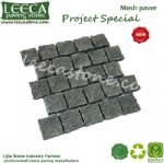 Natural split mesh paver paving boulder landscape edging