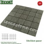 Tumbled light gray granite cobble stone mat