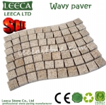 Wavy pattern paving stone 