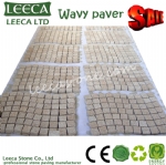 Wavy pattern paving stone 