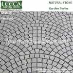 Wavy paving stones porphyry on net